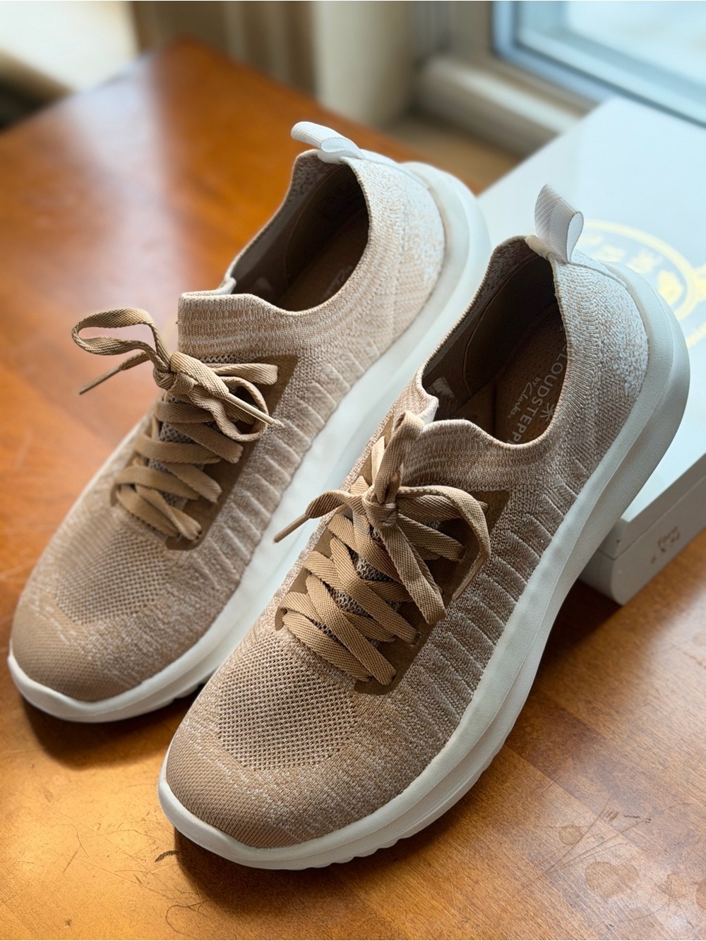 Clark’s Light Tan Knit Slip-On Sneaker with Cushioned White Sole